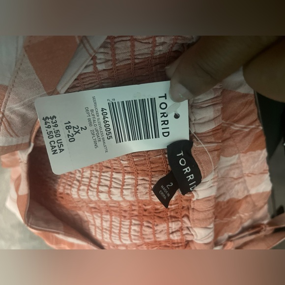 SET Torrid Seersucker Bralette & Pull-On Mid-Rise Short 5’’ NWT cottage core - Picture 5 of 6